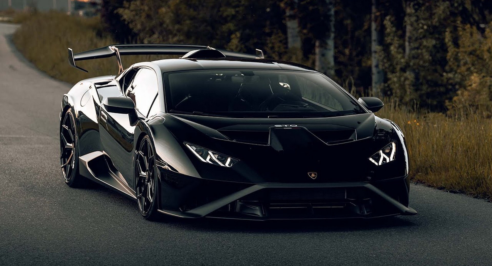 Lamborghini Huracan STO